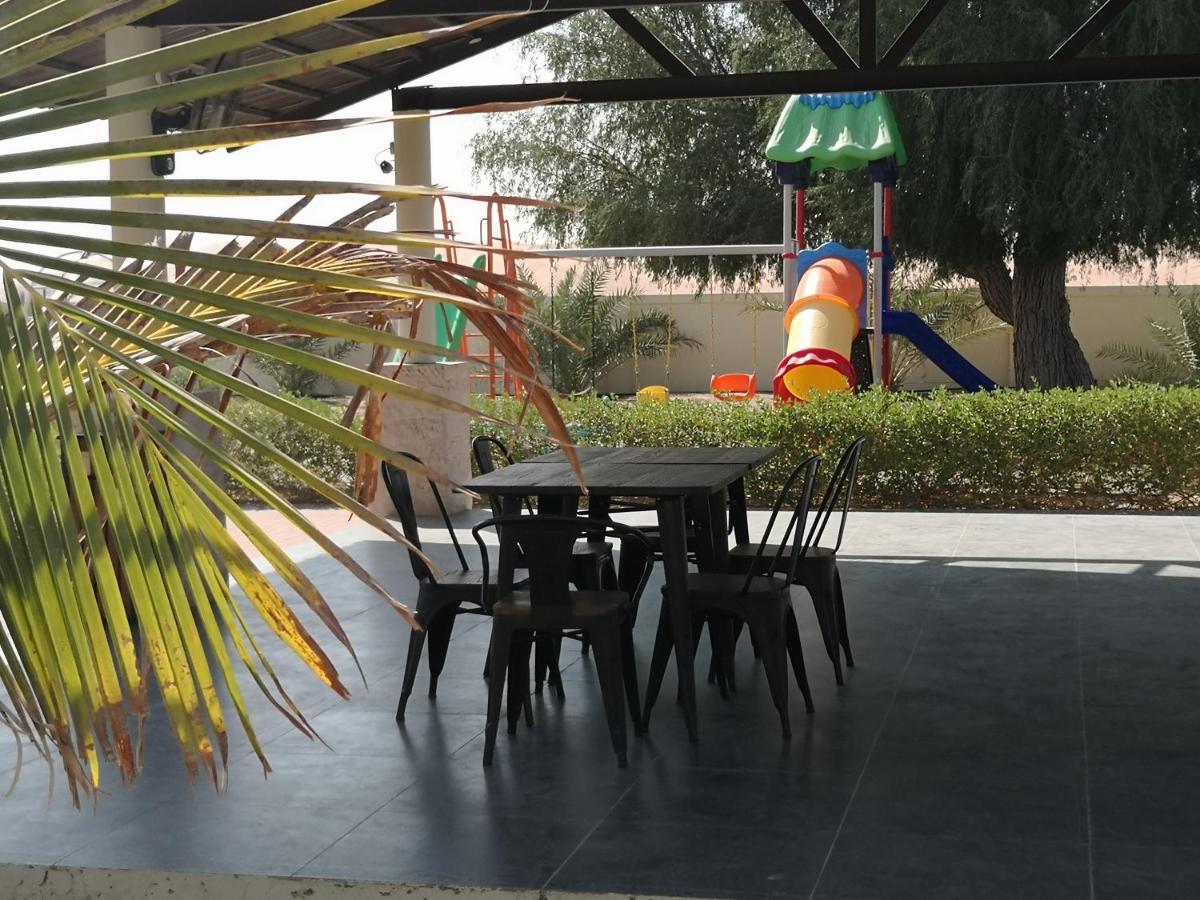 Almorouj Farm Inn - Badīyah Екстериор снимка