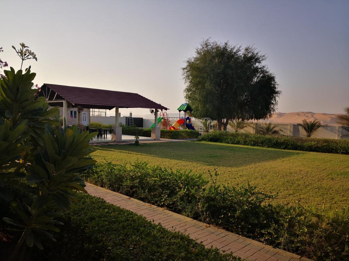 Almorouj Farm Inn - Badīyah Екстериор снимка