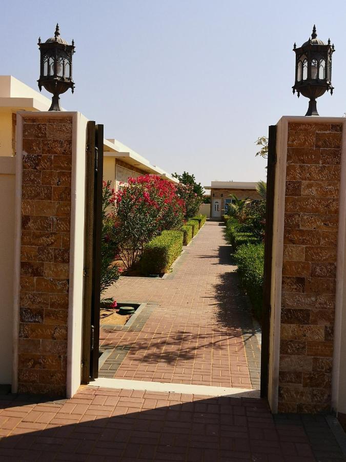 Almorouj Farm Inn - Badīyah Екстериор снимка